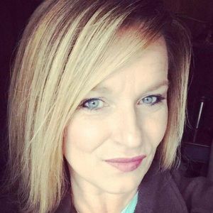 Meet your Posher, Christy